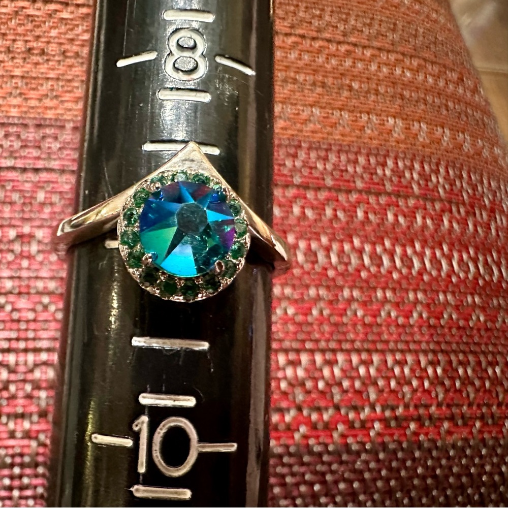 Fragrant Jewels Silver Ring with Blue-Green Gem